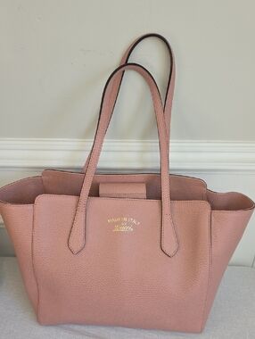 Gucci Large Swing Tote in Dusty Rose w/COA